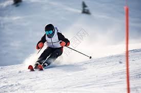 中超：上海海港3-2险胜深圳队