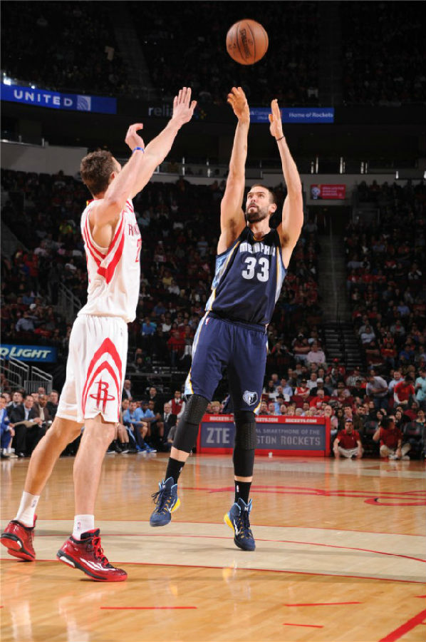 赛季中逐渐 赛季中逐渐