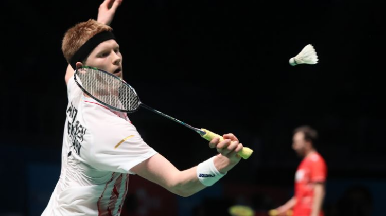 投入使俱乐 投入使俱乐